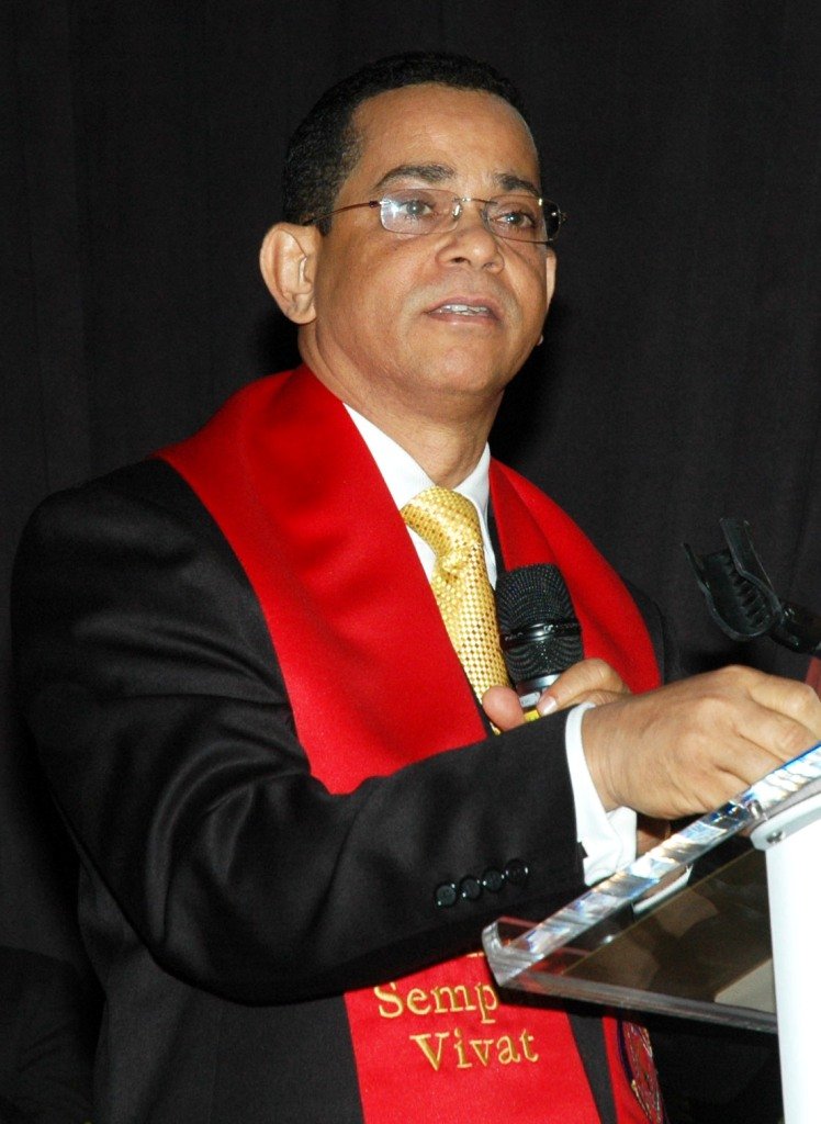 El senador de Espaillat el Dr. José Rafael Vargas